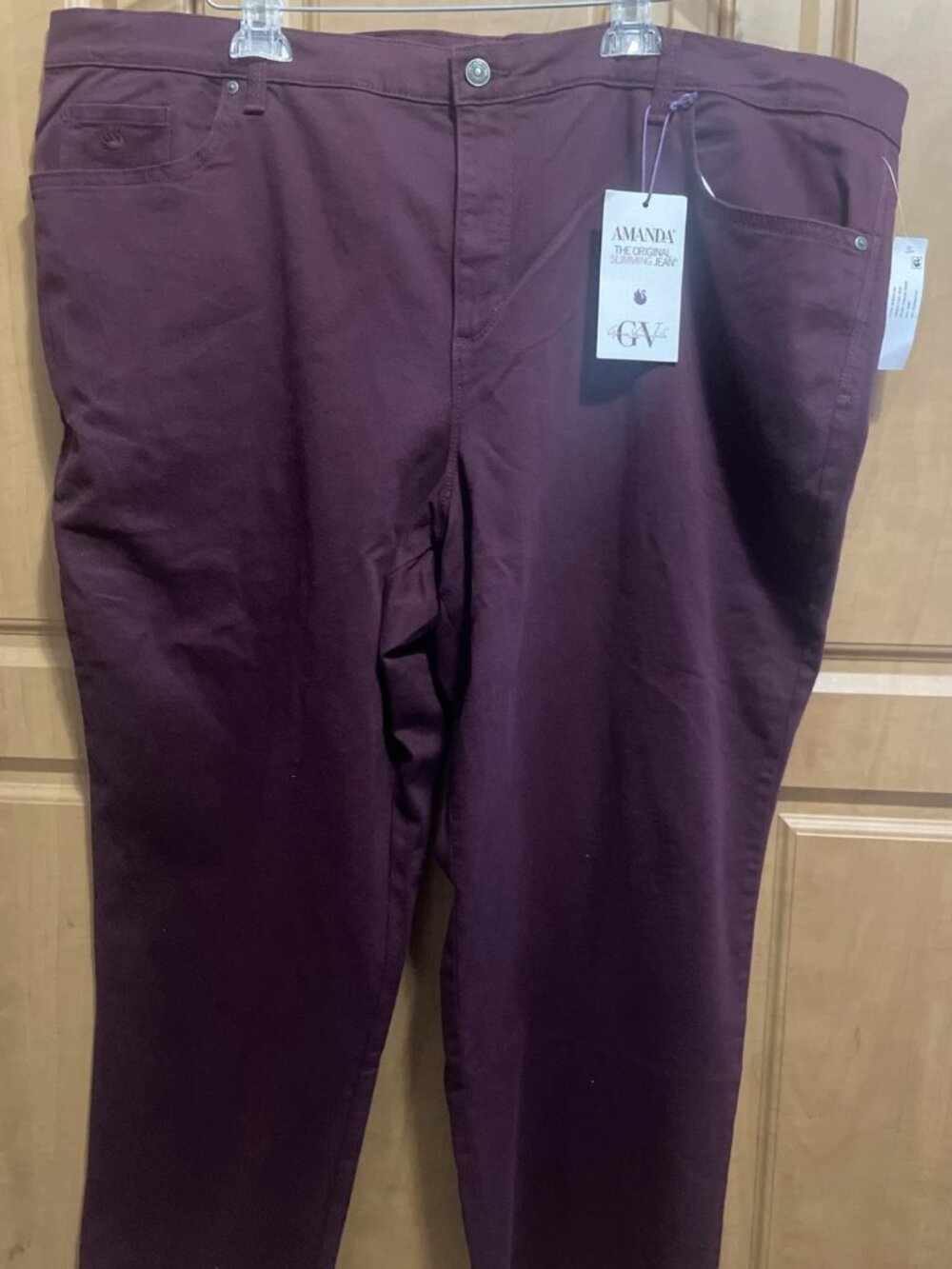 Gloria Vanderbilt Womens sz 24W Short Jeans Burgandy Amanda Slimming Stretch